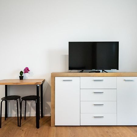 Hohome Comfy Apartments Varsó Kültér fotó