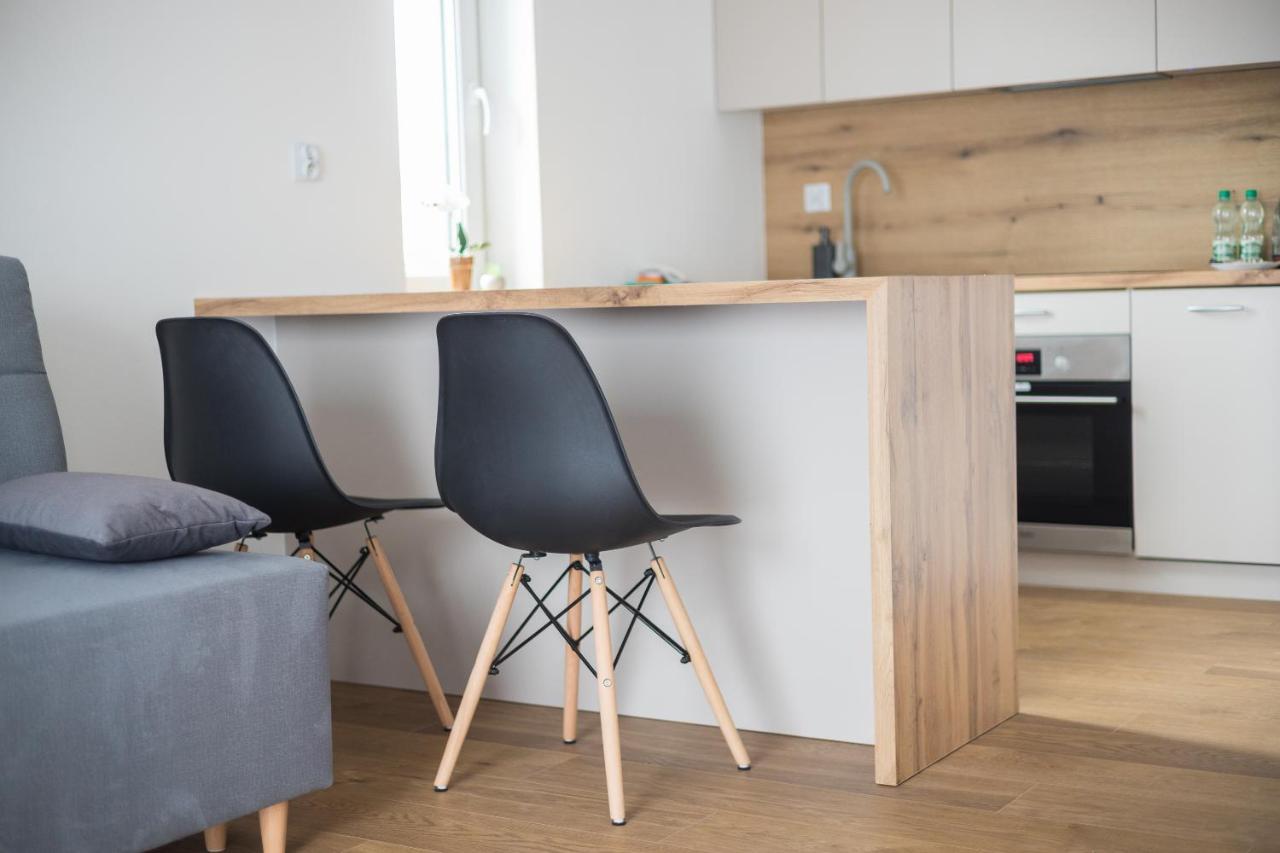 Hohome Comfy Apartments Varsó Kültér fotó