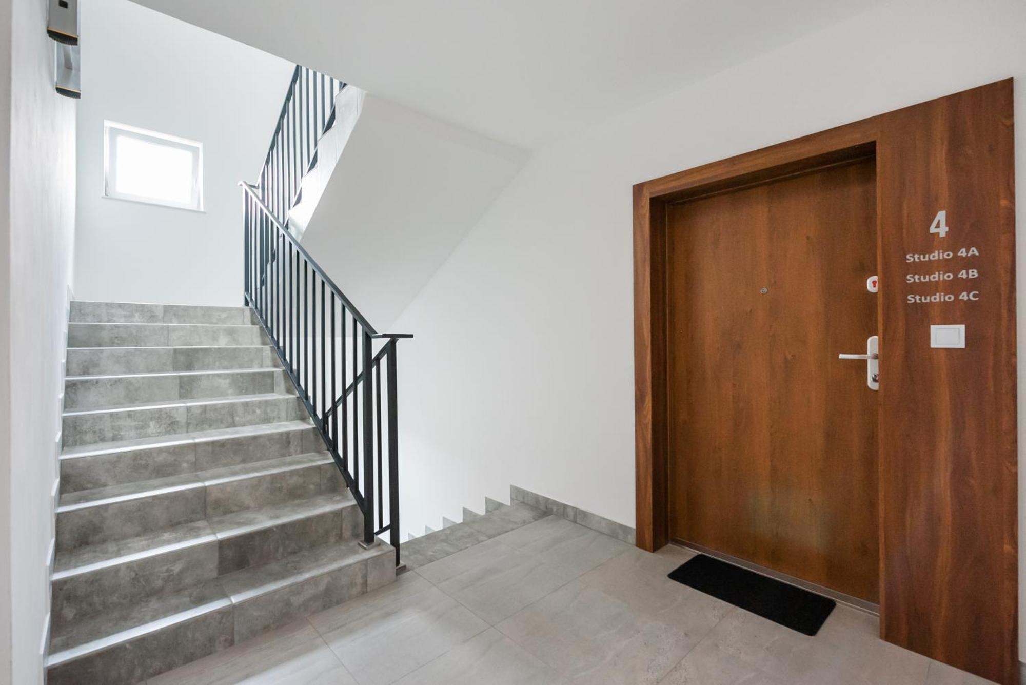 Hohome Comfy Apartments Varsó Kültér fotó