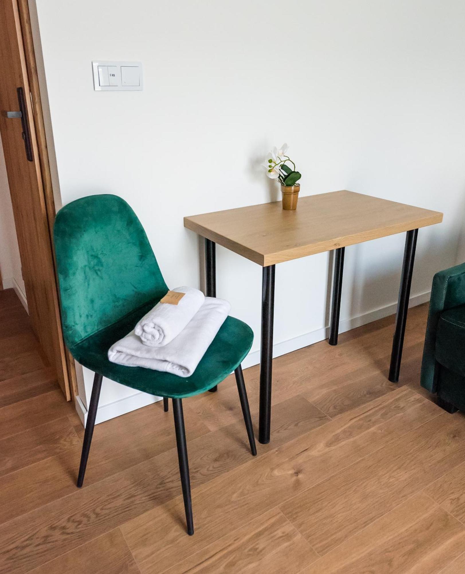 Hohome Comfy Apartments Varsó Kültér fotó